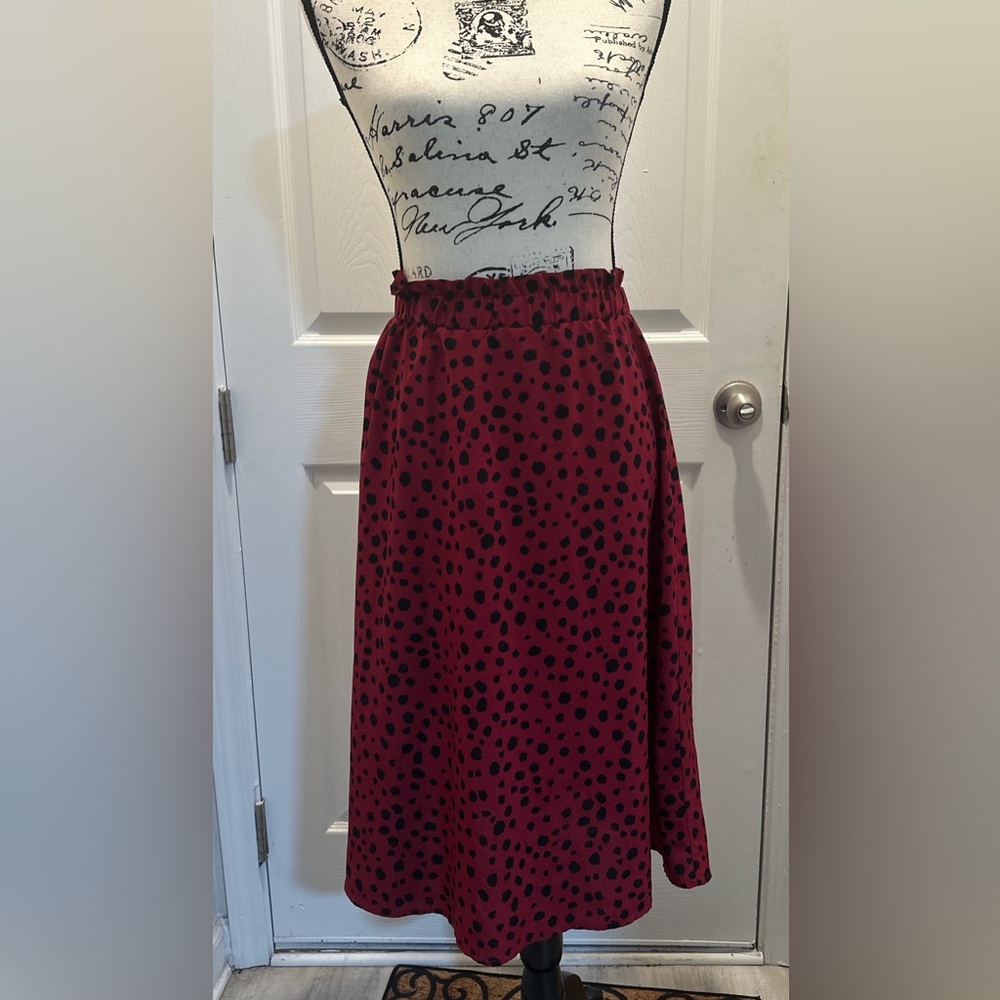 SHEIN Dark Red Midi Skirt with Black Spot Print